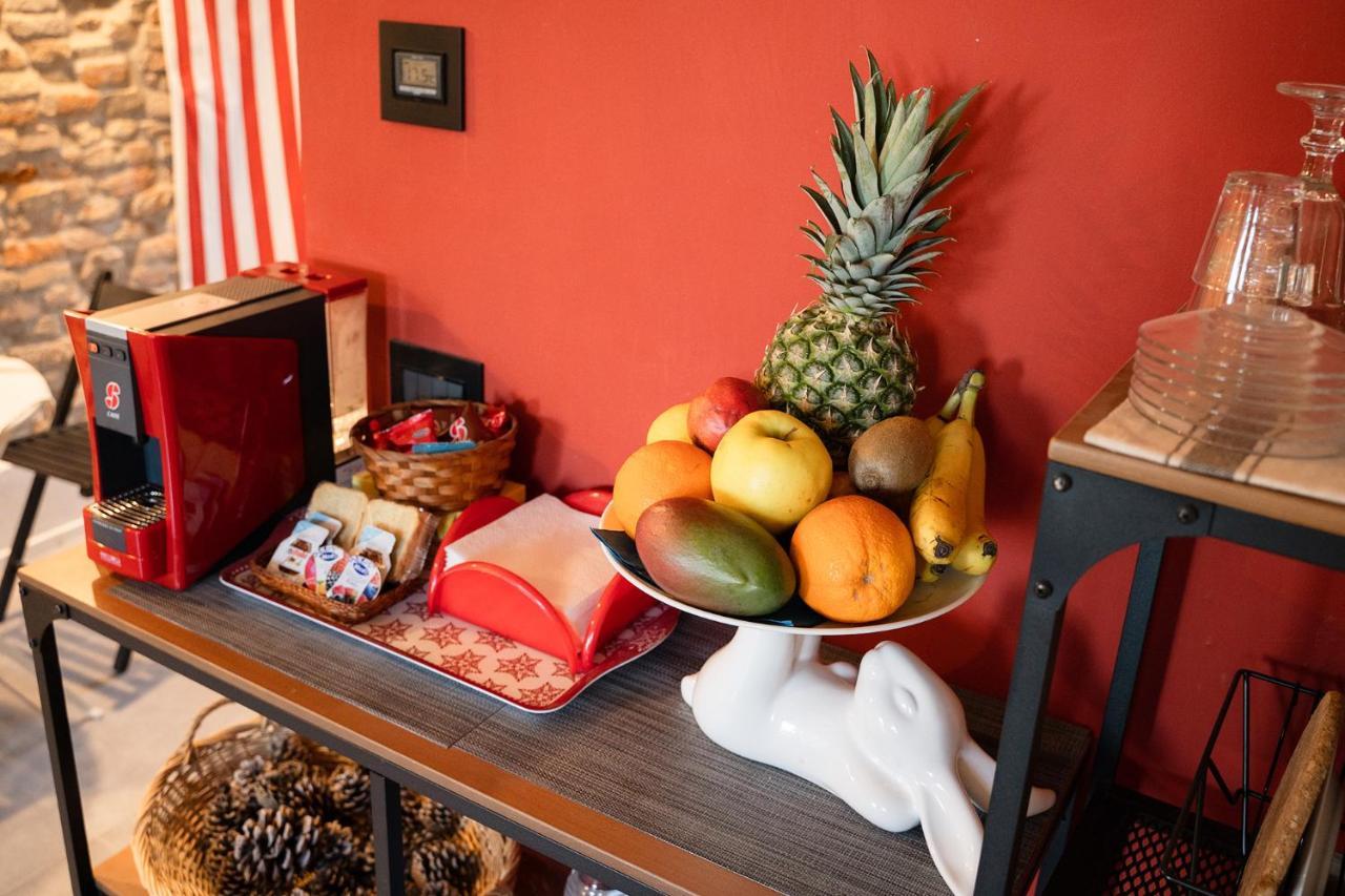 Bed and Breakfast La Trave Montecosaro  Екстер'єр фото